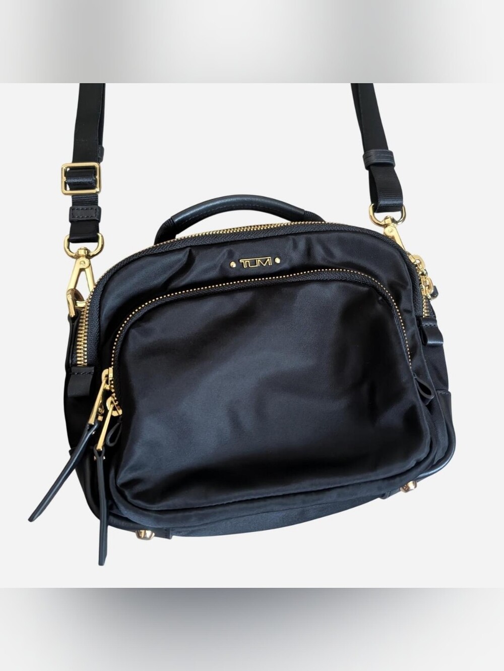 TUMI Voyageur Crossbody Bag Purse Black Nylon with leather trim